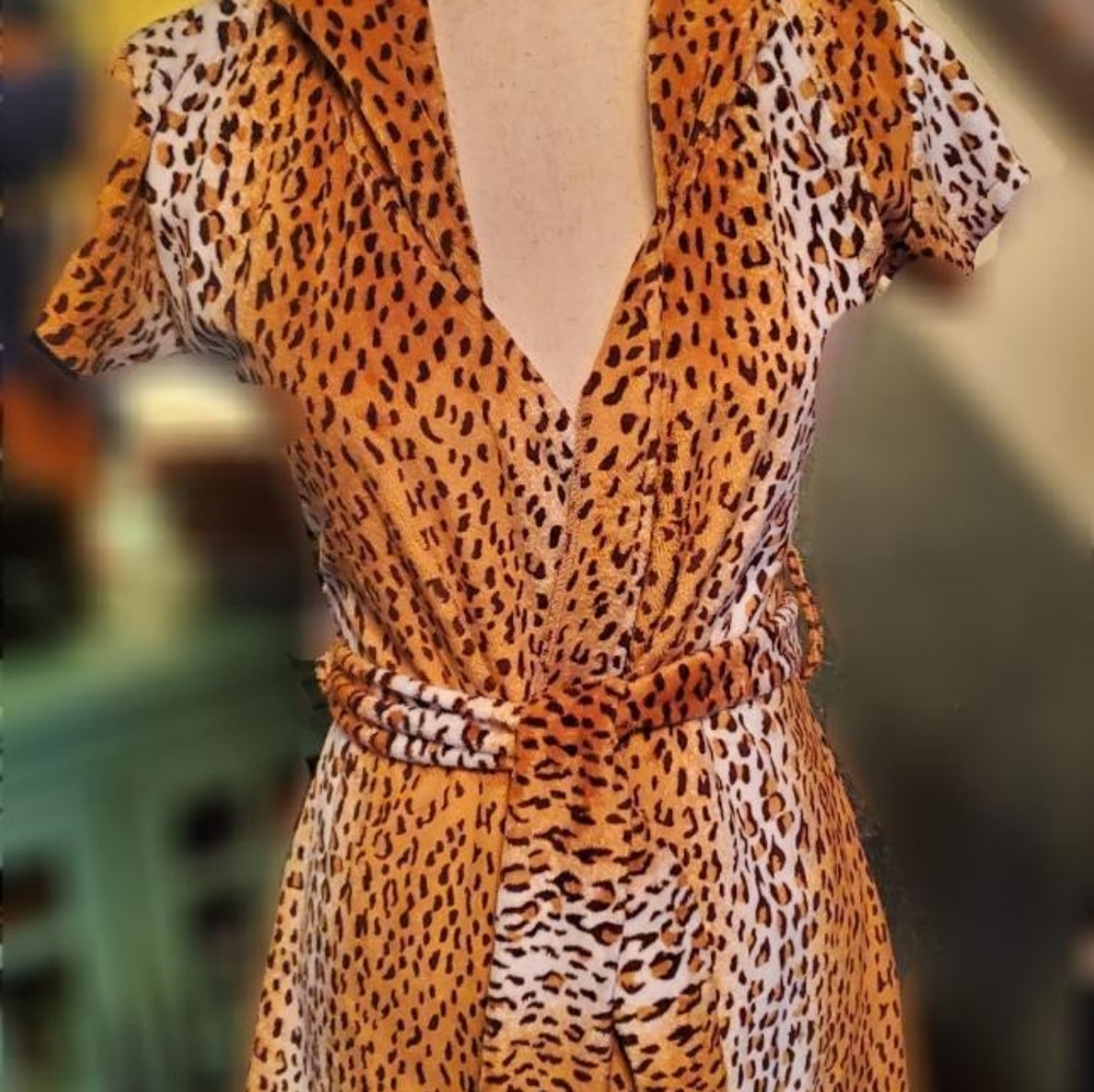 Leopard print robe w/ kitty ears